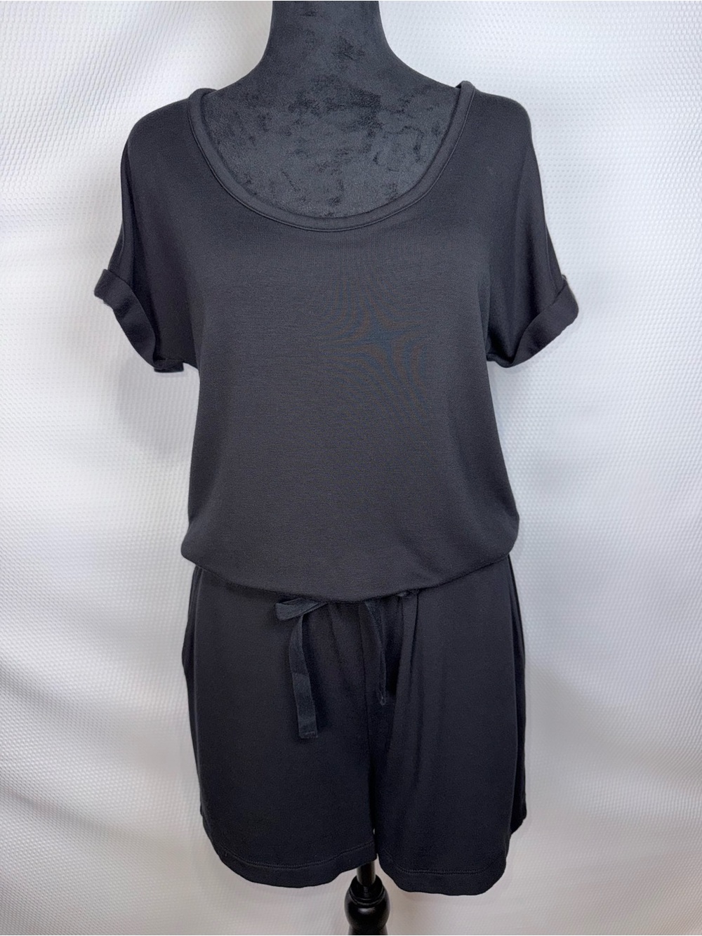 Lou & Grey for LOFT Black Drawstring Romper Size Small Short Sleeve Keyhole